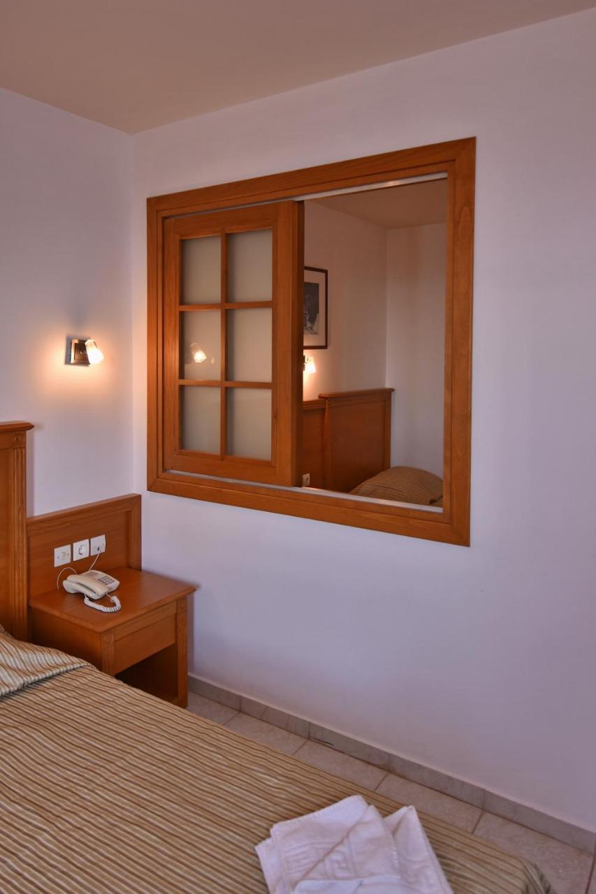 Ocean Heights View Hotel Anissaras ภายนอก รูปภาพ