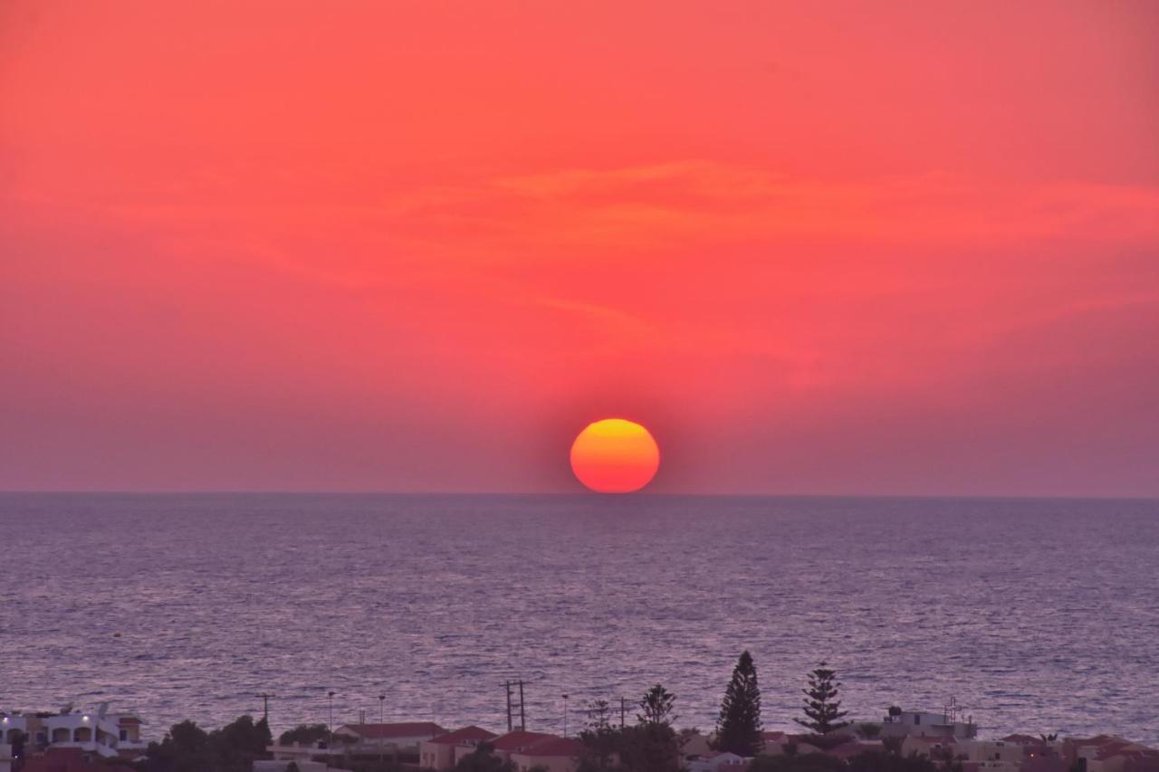 Ocean Heights View Hotel Anissaras ภายนอก รูปภาพ